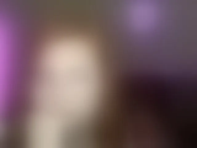 Live sex webcam photo for Aliciaredluv #292461346