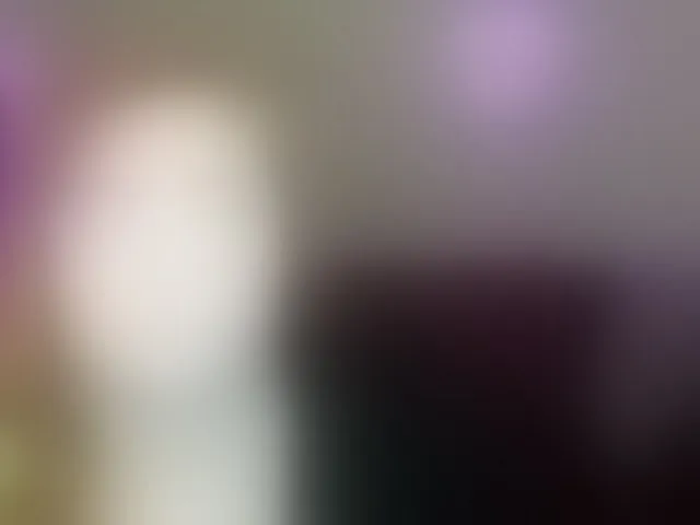 Live sex webcam photo for Aliciaredluv #292475228