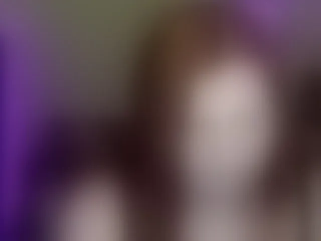 Live sex webcam photo for Aliciaredluv #293420236