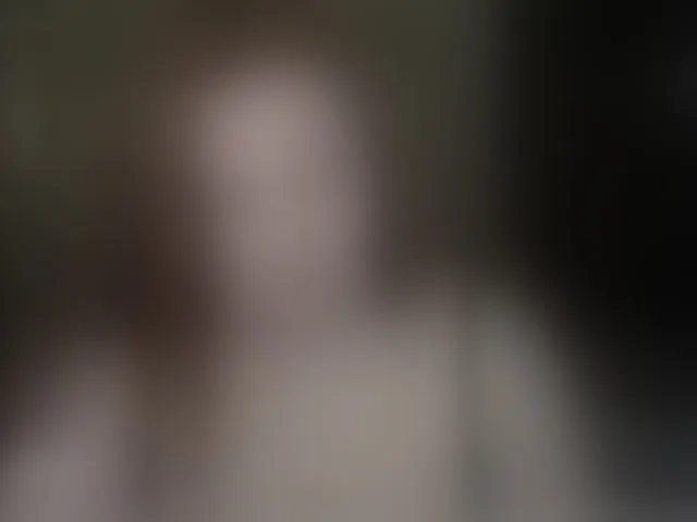 Live sex webcam photo for Aliciaredluv #293548167