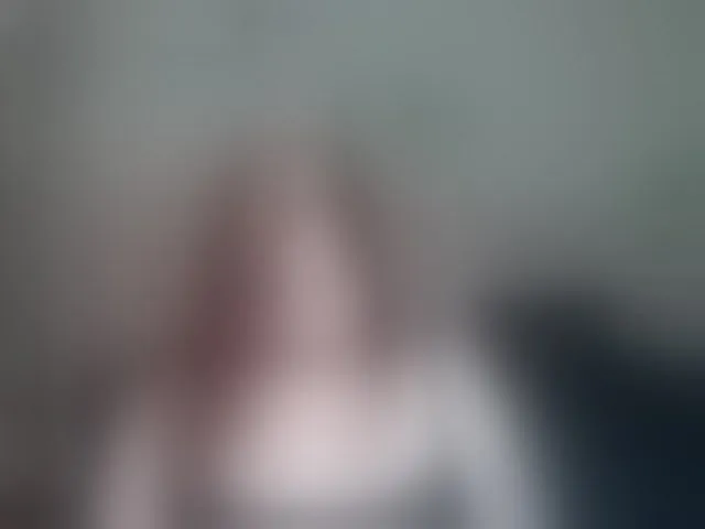 Live sex webcam photo for Aliciaredluv #293819692