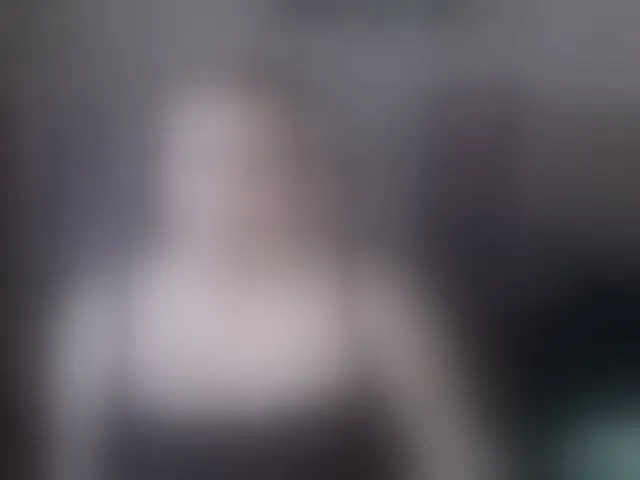 Live sex webcam photo for Aliciaredluv #293977762