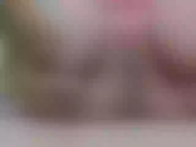 Live sex webcam photo for Alida-2 #277585761