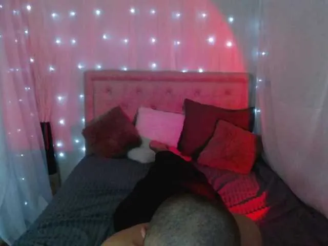 Live sex webcam photo for Aligee1 #276427893