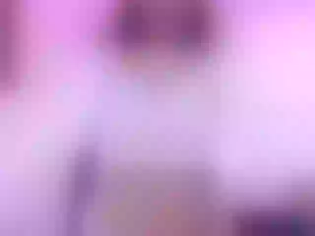 Live sex webcam photo for AliiceBrown #273990790