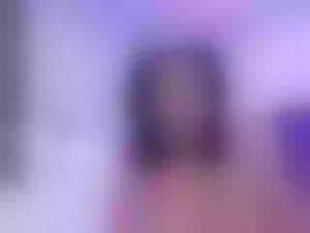 Live sex webcam photo for AliiceBrown #274023136