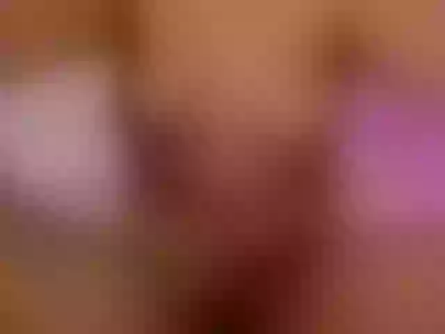 Live sex webcam photo for AliiceBrown #274104308