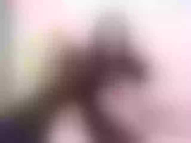 Live sex webcam photo for Aliiceyong #291897965