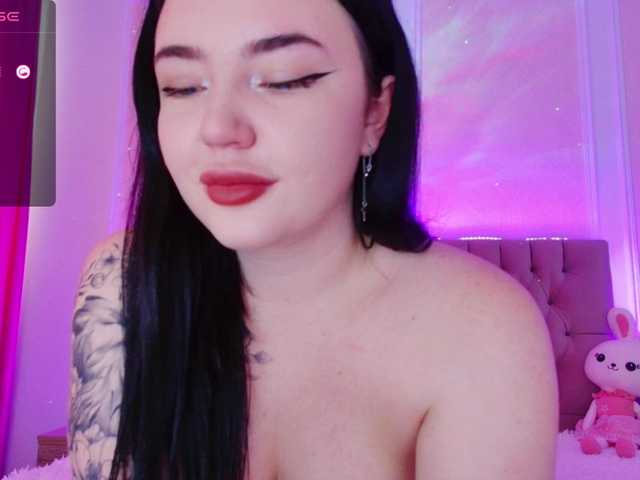 Live sex webcam photo for Aliinaxx #276836977