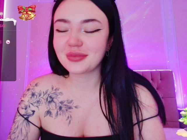 Live sex webcam photo for Aliinaxx #276905002