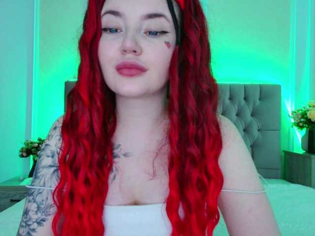 Live sex webcam photo for Aliinaxx #277613317