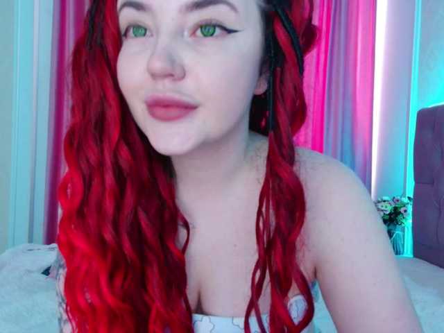 Live sex webcam photo for Aliinaxx #277656520