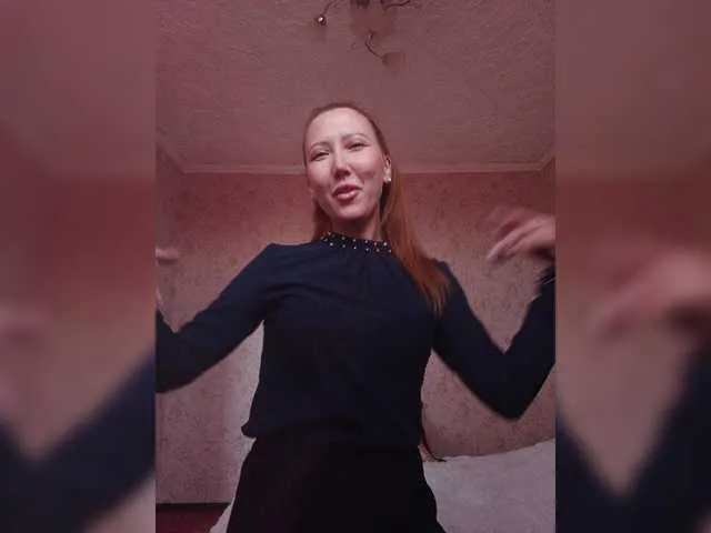 Live sex webcam photo for Alina-7799 #276452583