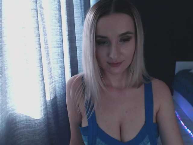 Live sex webcam photo for Alina-Lovely #272146058