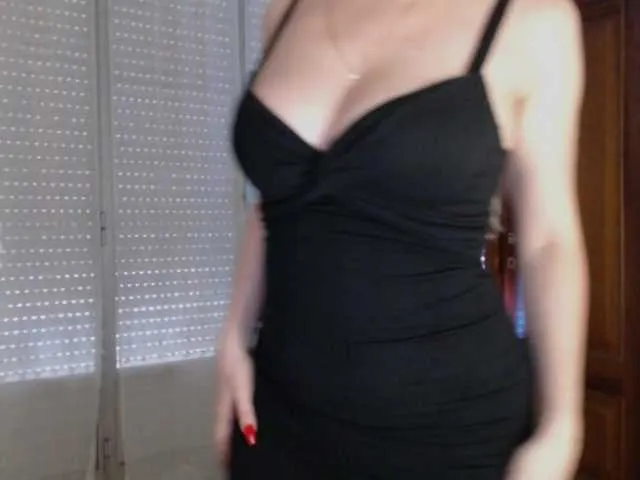 Live sex webcam photo for Alina-Lovely #291466412