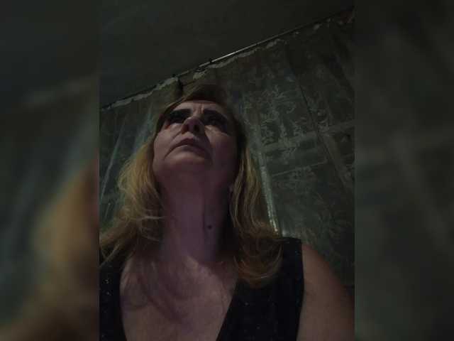 Live sex webcam photo for Alina1965 #290734214