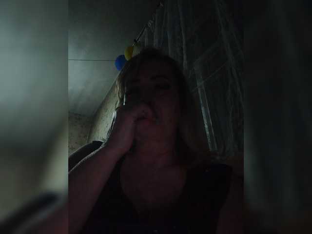 Live sex webcam photo for Alina1965 #290922020
