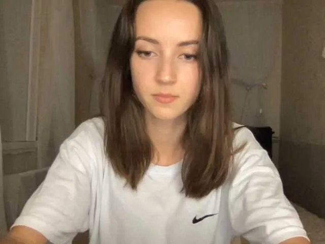 Live sex webcam photo for AlinaAp #276229056