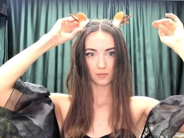 Live sex webcam photo for AlinaAp #277017381
