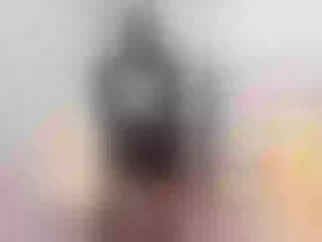 Live sex webcam photo for AlinaColeens #275556597