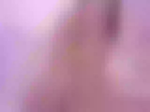 Live sex webcam photo for AlinaColeens #276671186