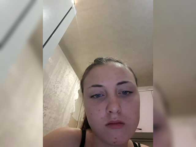 Live sex webcam photo for AlinaLili #291171241