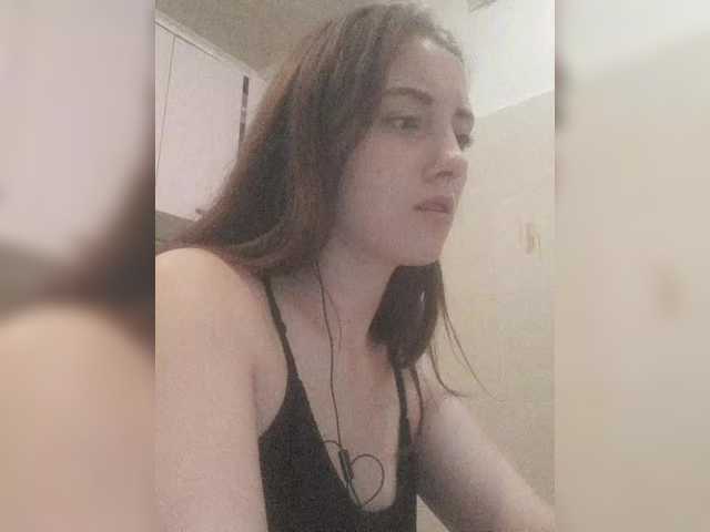 Live sex webcam photo for AlinaLili #291276066