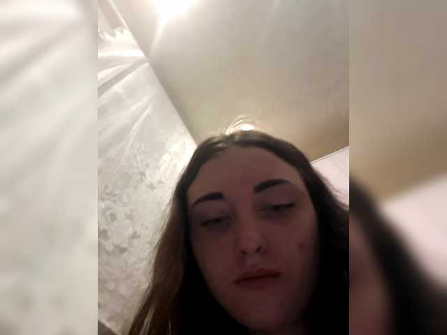 Live sex webcam photo for AlinaLili #291350696