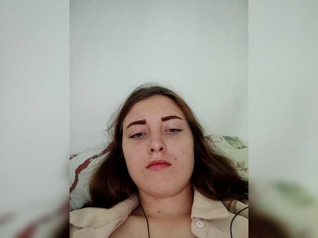 Live sex webcam photo for AlinaLili #291569667