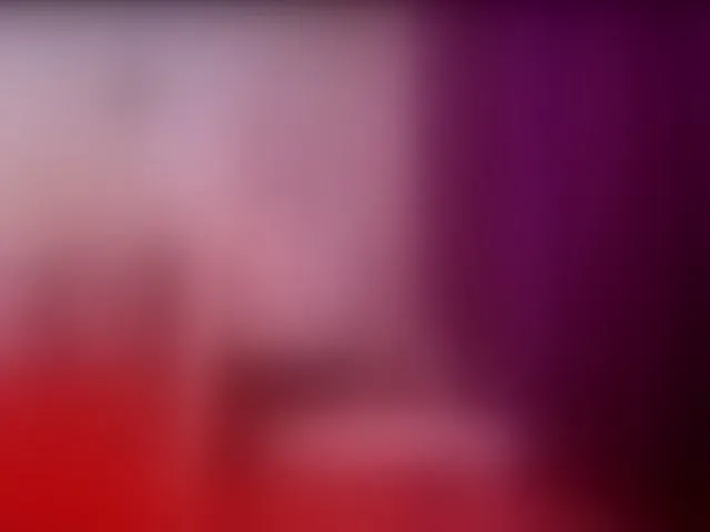 Live sex webcam photo for AlinaLoves #293331229
