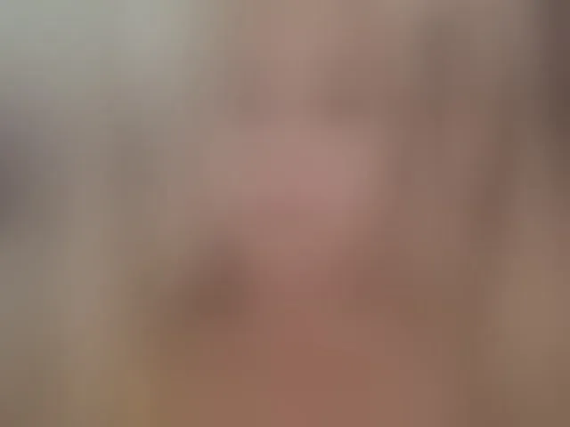 Live sex webcam photo for AlinaLoves #293805768
