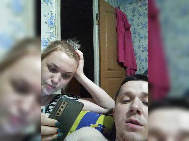 Live sex webcam photo for AlinaPixel #272336193