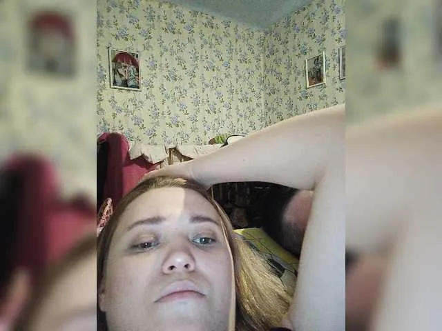 Live sex webcam photo for AlinaPixel #273693124