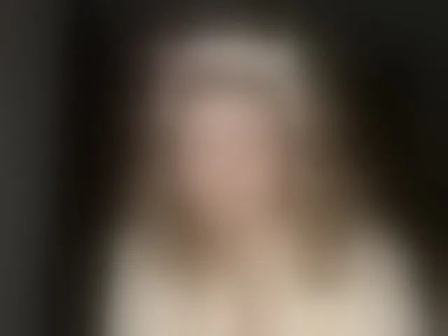 Live sex webcam photo for AlinaSweet #293437042