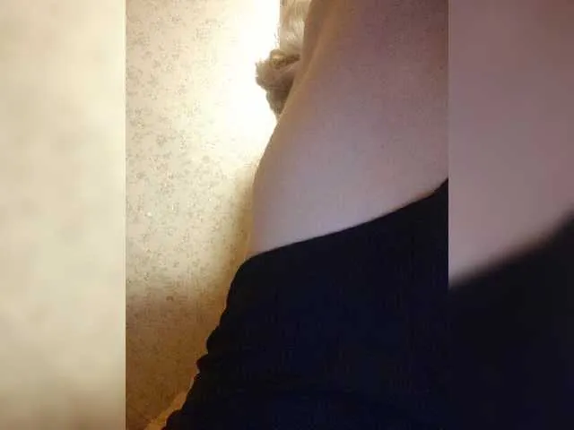 Live sex webcam photo for Alinaa #272000149