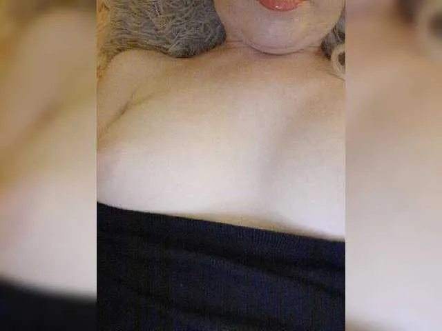 Live sex webcam photo for Alinaa #274526884