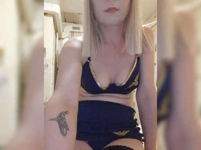 Live sex webcam photo for Alinaa #275666881