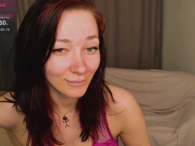 Live sex webcam photo for AlinaxCute #290921777