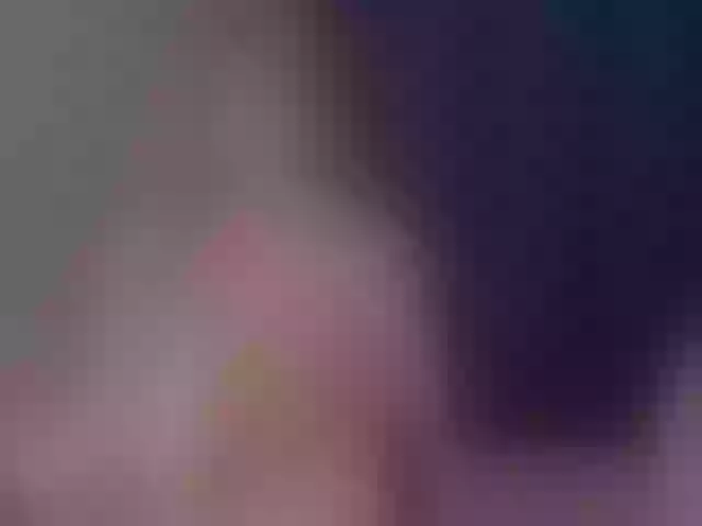 Live sex webcam photo for Alinn1 #290891317