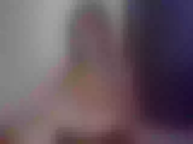 Live sex webcam photo for Alinn1 #290935746