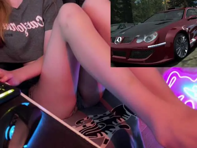 Live sex webcam photo for Alisa-Cheshirovna #291489915