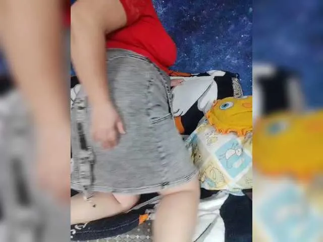 Live sex webcam photo for Alisa-Mi #290340762