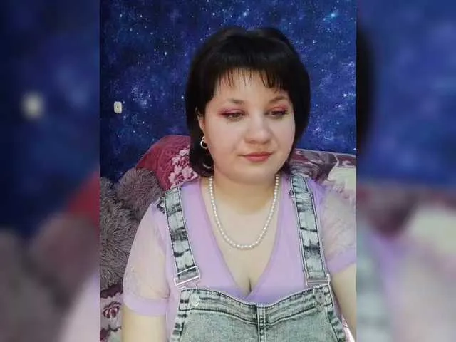 Live sex webcam photo for Alisa-Mi #290573622