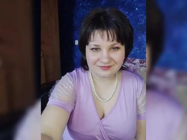 Live sex webcam photo for Alisa-Mi #290575287