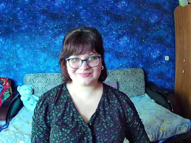 Live sex webcam photo for Alisa-Mi #290647875