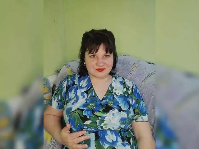 Live sex webcam photo for Alisa-Mi #290766571