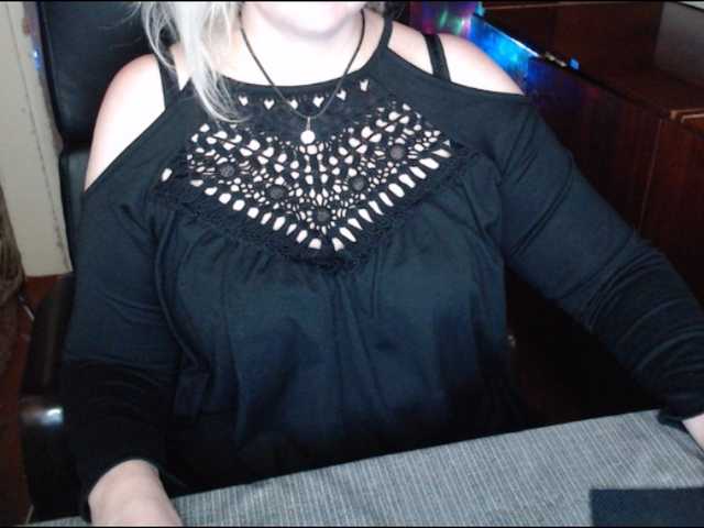 Live sex webcam photo for Alisa1917 #271748116