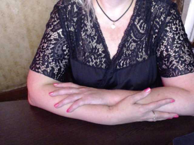 Live sex webcam photo for Alisa1917 #273909748