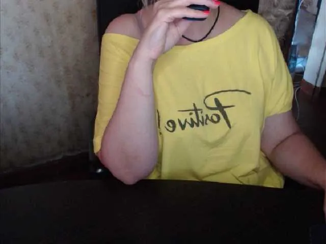 Live sex webcam photo for Alisa1917 #274247617