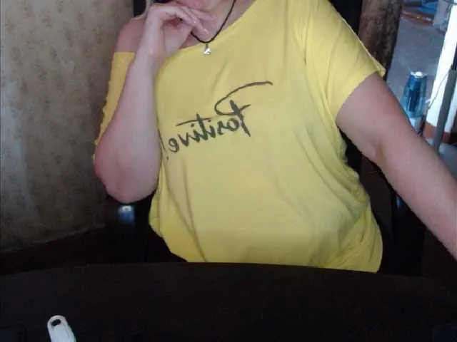 Live sex webcam photo for Alisa1917 #274423475